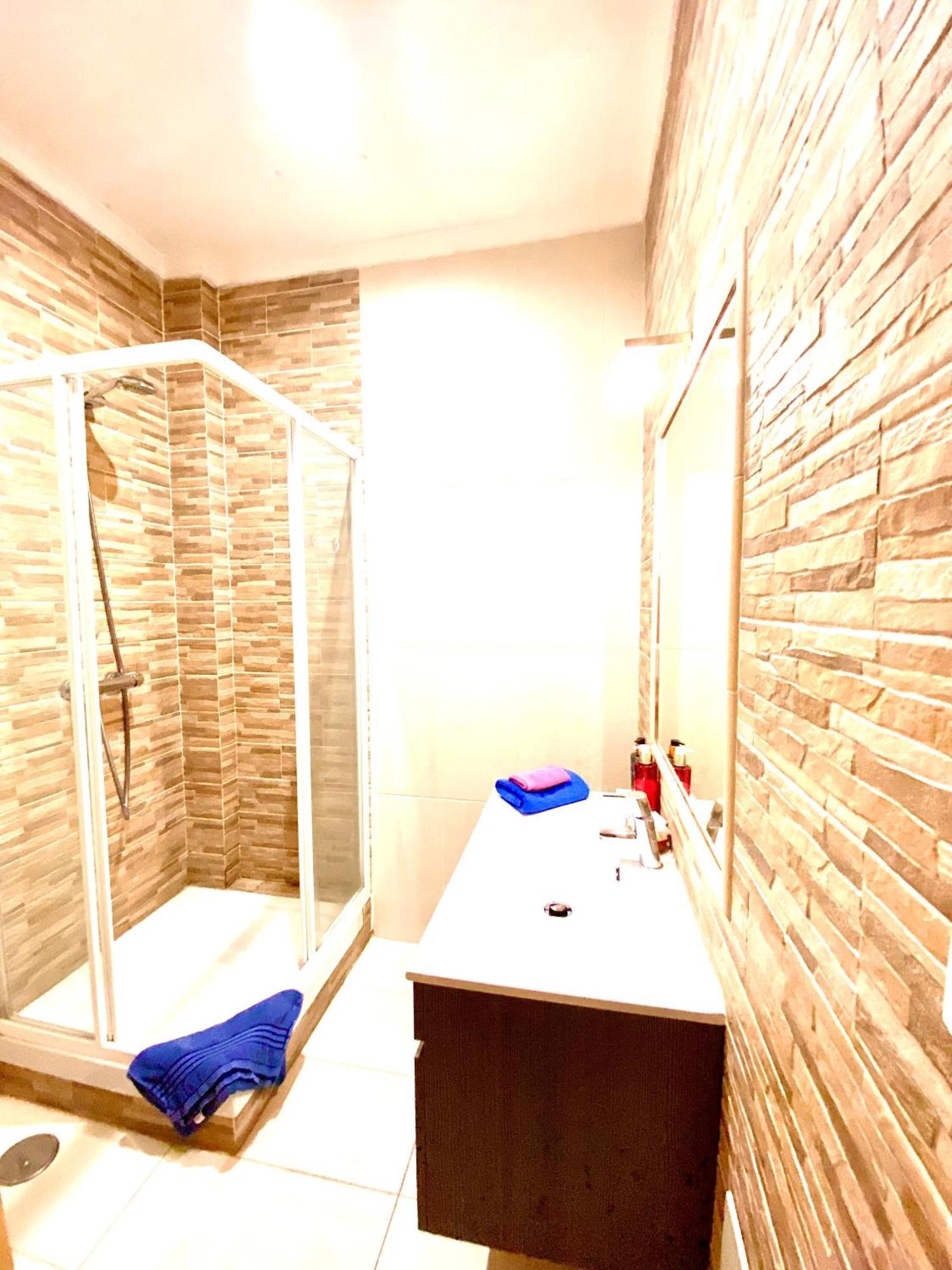 Zenit Budget Basicinn B&B Olhao Ext Prive Bathroom エクステリア 写真